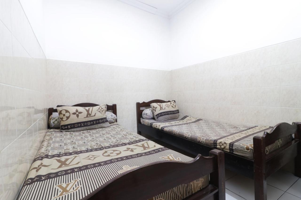 Hotel Omah Ampel Syariah Surabaya Exteriör bild